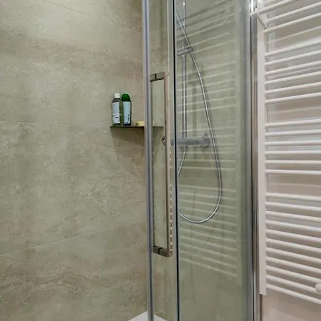 Spacious T3 With Balcony - Beautiful Sea View Lejlighed *