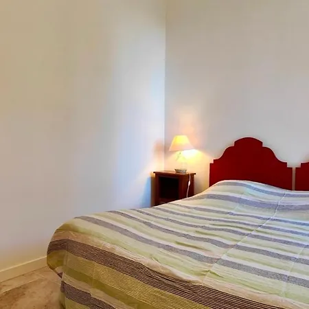Spacious T3 With Balcony - Beautiful Sea View Lejlighed